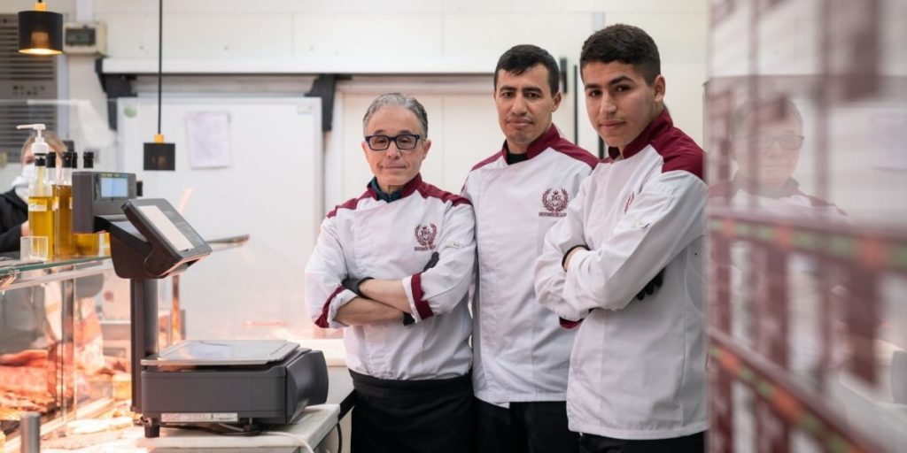 Vêtements de boucher : le guide complet pour une coupe réussie !